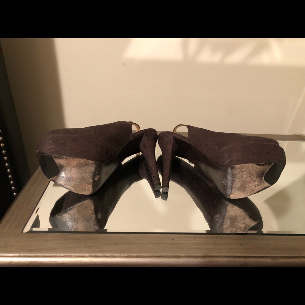 Stuart Weitzman Pumps - Picture 5 of 7